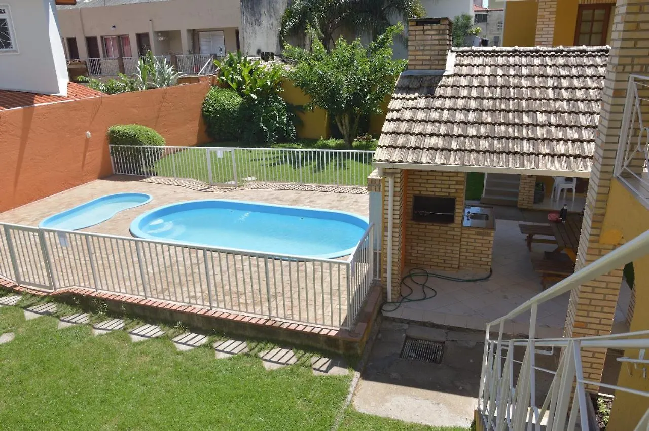 Residencial E Pousada Com Piscina Farol 9 Proximo Ao Mar Флорианополис 0*,  Бразилия